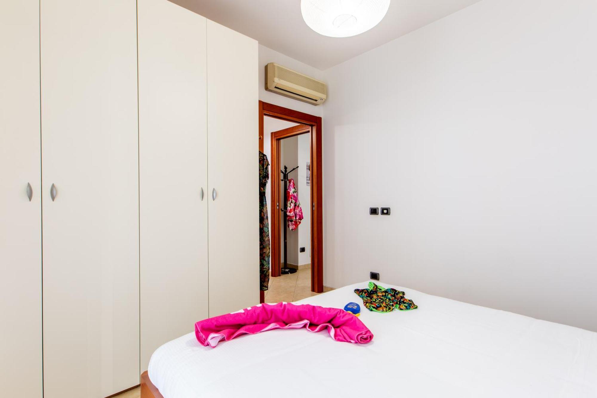 Desi Apartment *