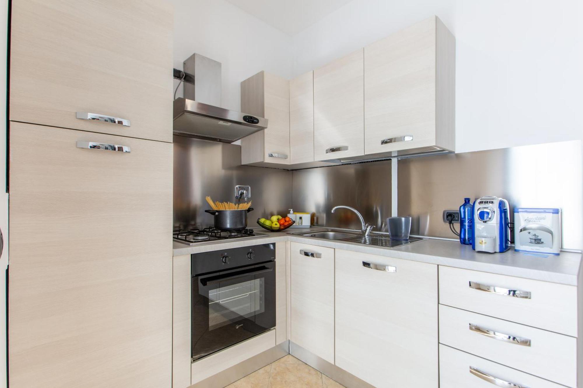 Desi Apartment *